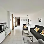 公寓 Bonito Atico En Primera Linea De Playa Con Piscina *