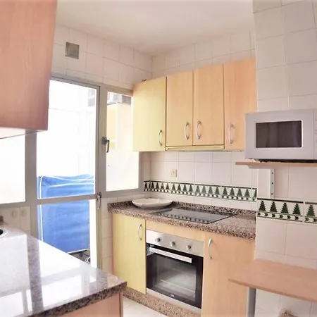 Bonito Atico En Primera Linea De Playa Con Piscina