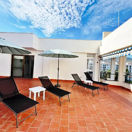 Apartment Bonito Atico En Primera Linea De Playa Con Piscina