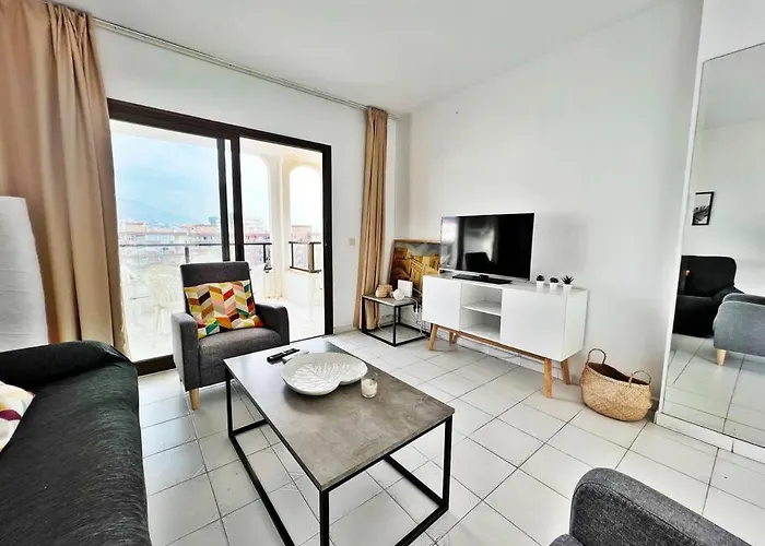 Bonito Atico En Primera Linea De Playa Con Piscina