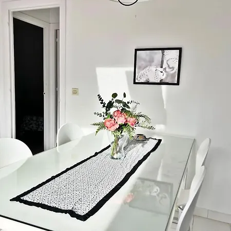 Bonito Atico En Primera Linea De Playa Con Piscina Апартаменты *